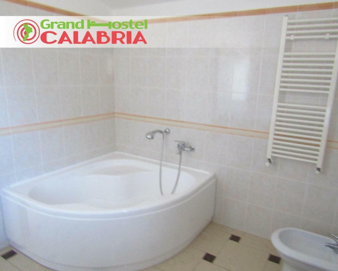 Grand Hostel Calabria Pietrapaola Exterior foto
