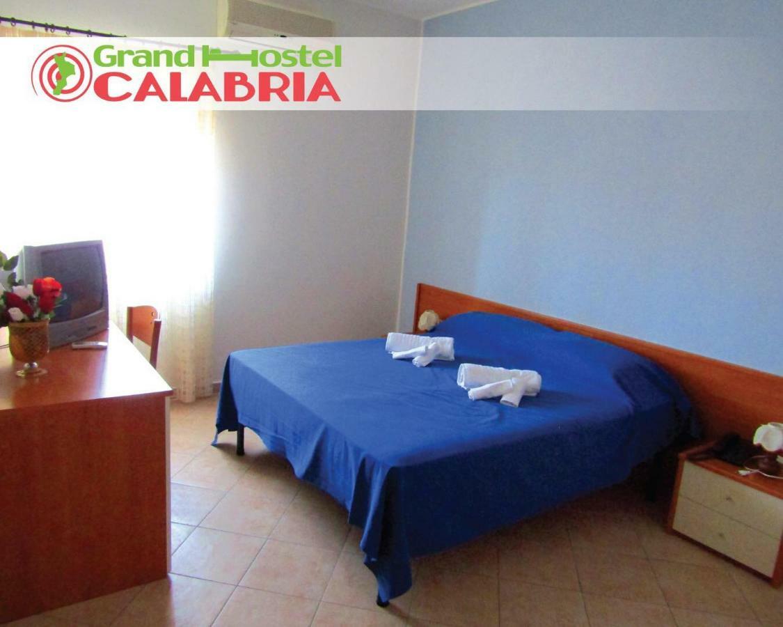 Grand Hostel Calabria Pietrapaola Exterior foto