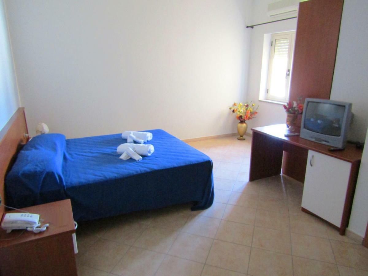 Grand Hostel Calabria Pietrapaola Exterior foto