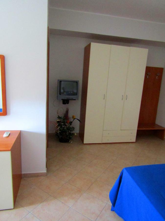 Grand Hostel Calabria Pietrapaola Exterior foto